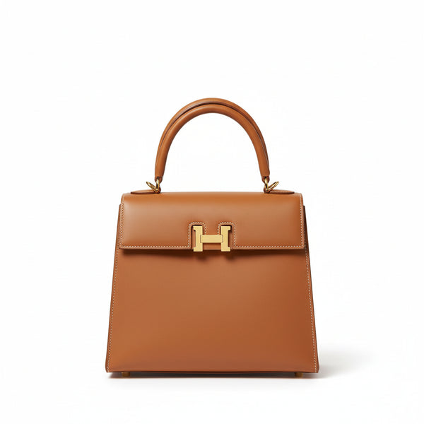 Structured Leather Handbag in Camel